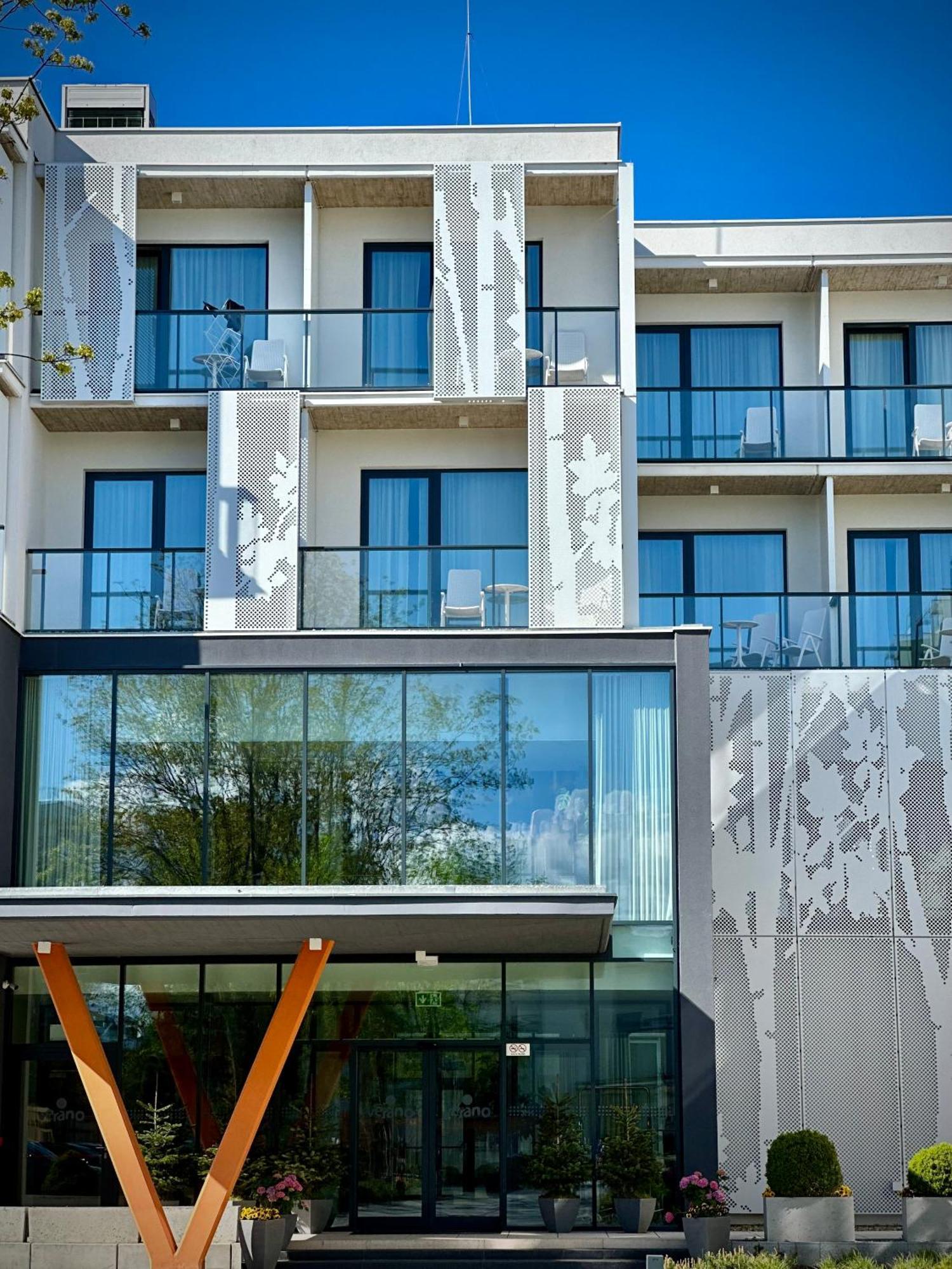 Verano Centrum Zdrowia I Relaksu 코워브제크 외부 사진